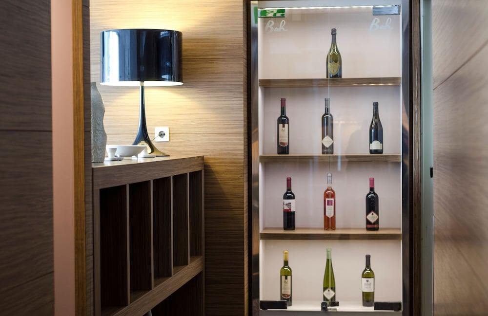 Art Hotel, A Member Of Radisson Individuals Отель Белград