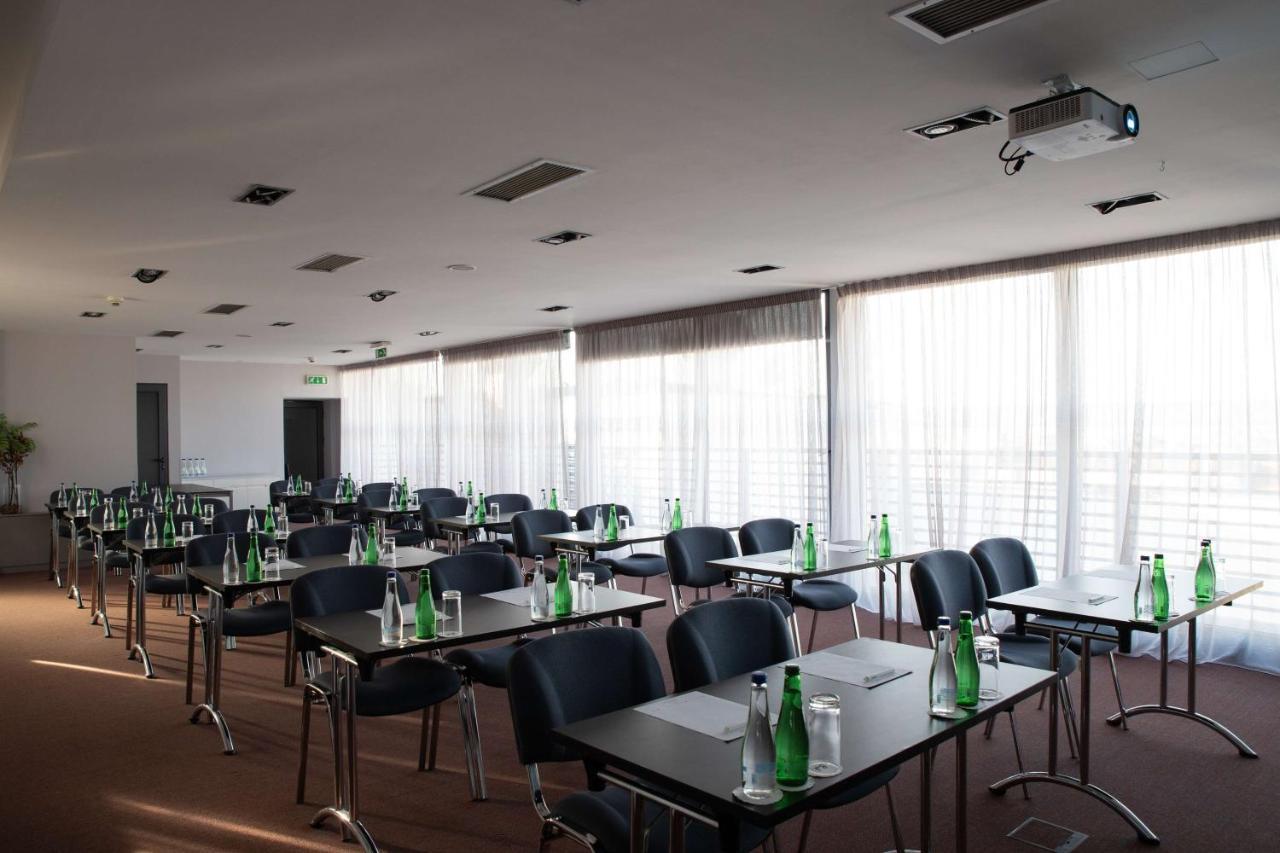 Art Hotel, A Member Of Radisson Individuals Отель 4*