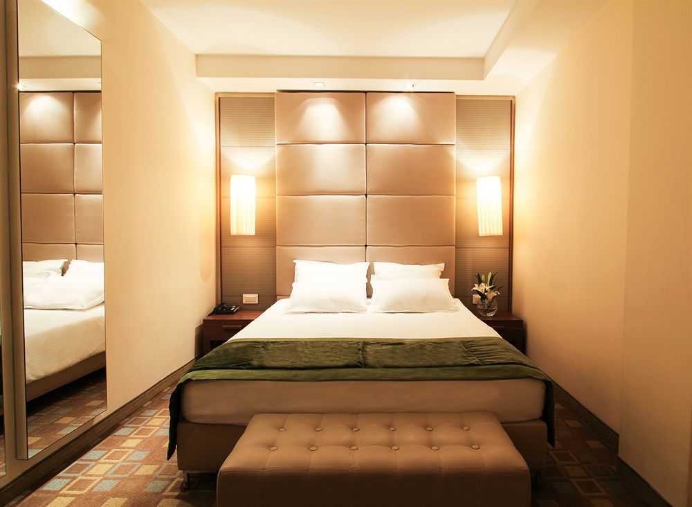 Отель Art Hotel, A Member Of Radisson Individuals 4*